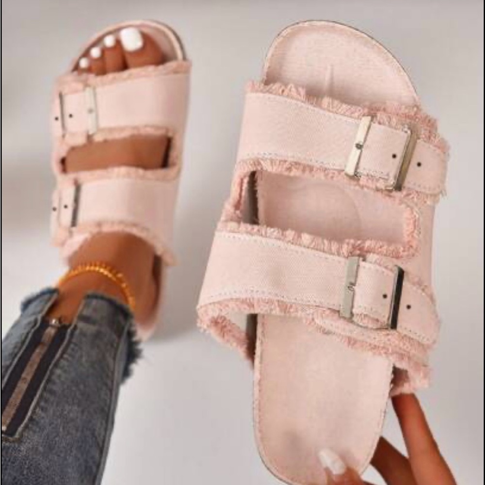 Stylish Pink Frayed Strap Sandals